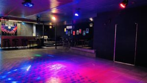 Discotheque in ahmedabad Disco club in ahmedabad Mind blowing club ahmedabad