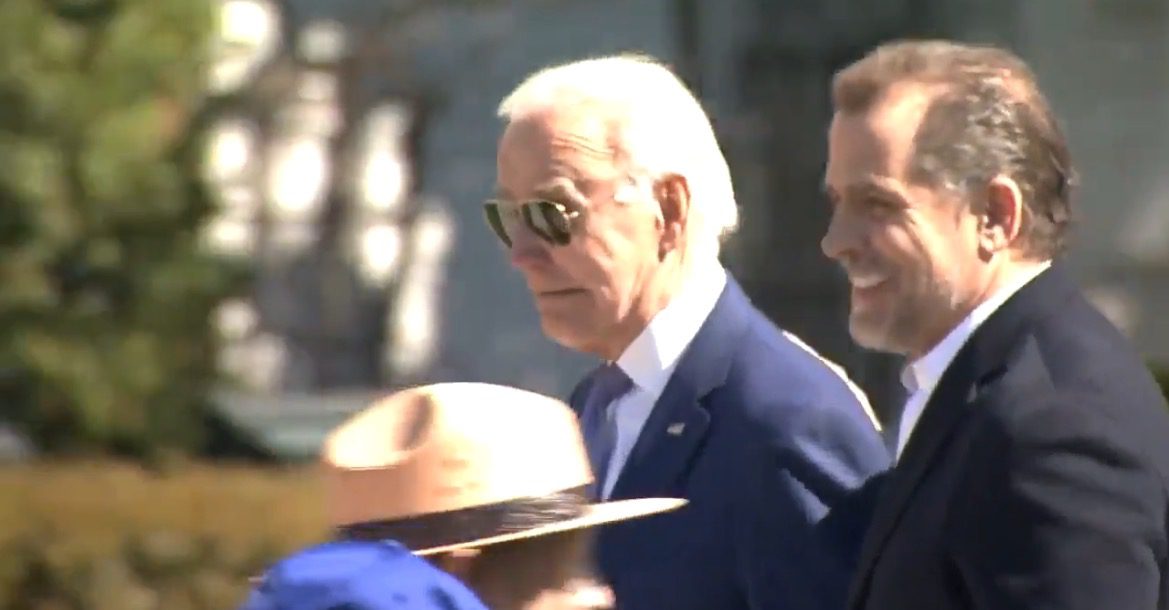 House Oversight GOP Releases Statement After Biden Regime Retaliates Against IRS Whistleblower, Knifes Entire Team Investigating Hunter Biden House Oversight GOP Releases Statement After Biden Regime Retaliates Against IRS Whistleblower, Knifes Entire Team Investigating Hunter Biden
