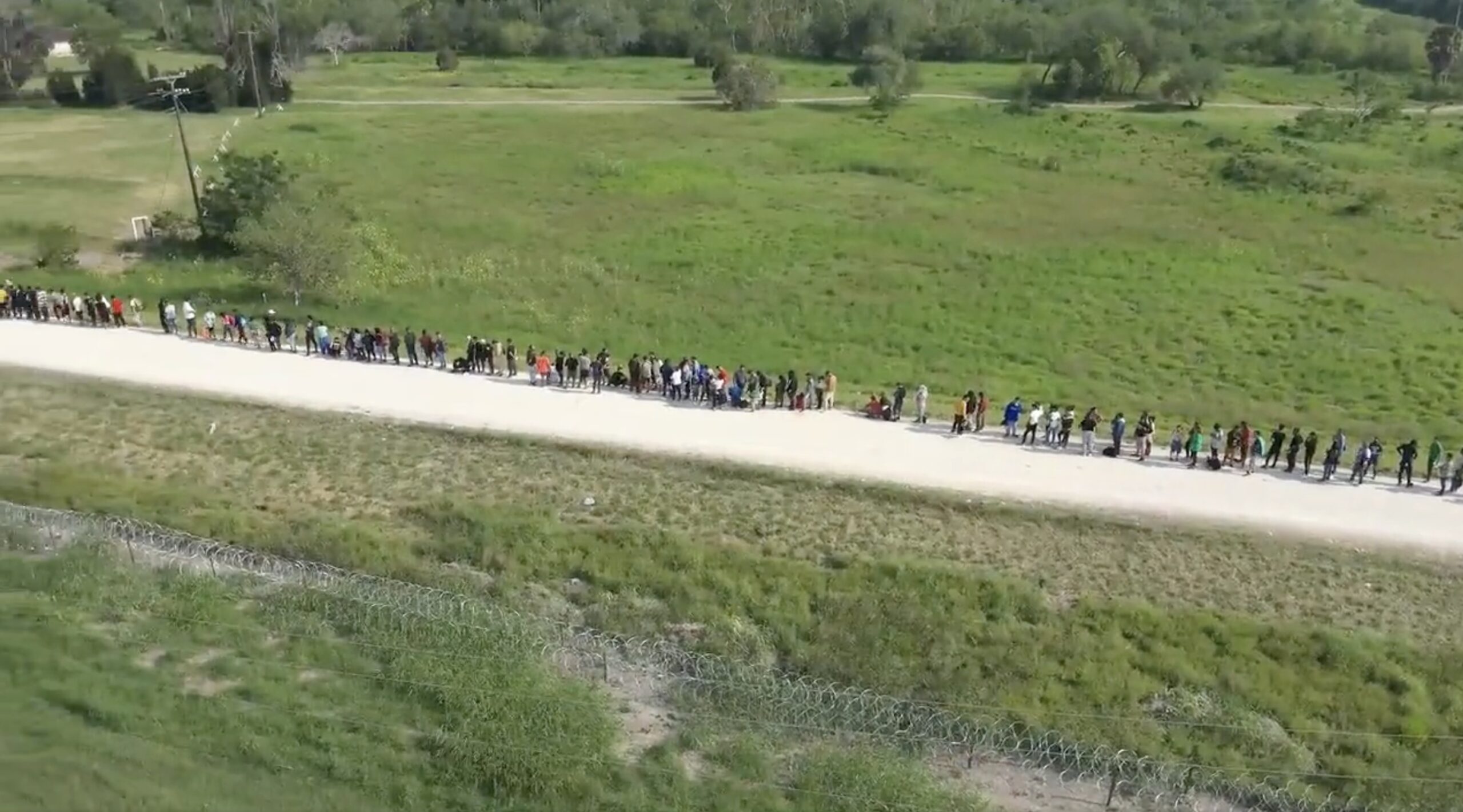 INVASION: Drone Footage Shows Hundreds of Illegal Aliens Cross the Border into Brownsville, Texas (VIDEO) INVASION: Drone Footage Shows Hundreds of Illegal Aliens Cross the Border into Brownsville, Texas (VIDEO)