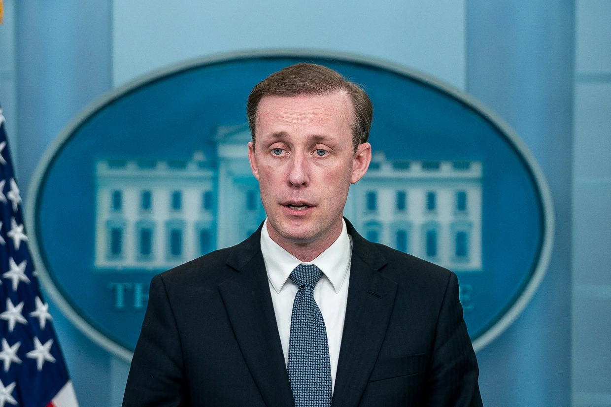 Drunk Intruder Who Entered NatSec Advisor Jake Sullivan’s Home Went Undetected by Secret Service Drunk Intruder Who Entered NatSec Advisor Jake Sullivan’s Home Went Undetected by Secret Service