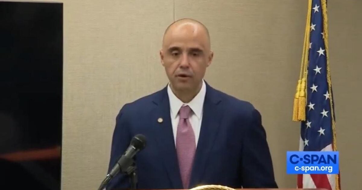 DC US Attorney Matthew Graves Says DOJ is Now Going to Target THOUSANDS of Americans Who Were Around the Capitol on Jan 6 – But Did Not Enter the Building (VIDEO) DC US Attorney Matthew Graves Says DOJ is Now Going to Target THOUSANDS of Americans Who Were Around the Capitol on Jan 6 – But Did Not Enter the Building (VIDEO)