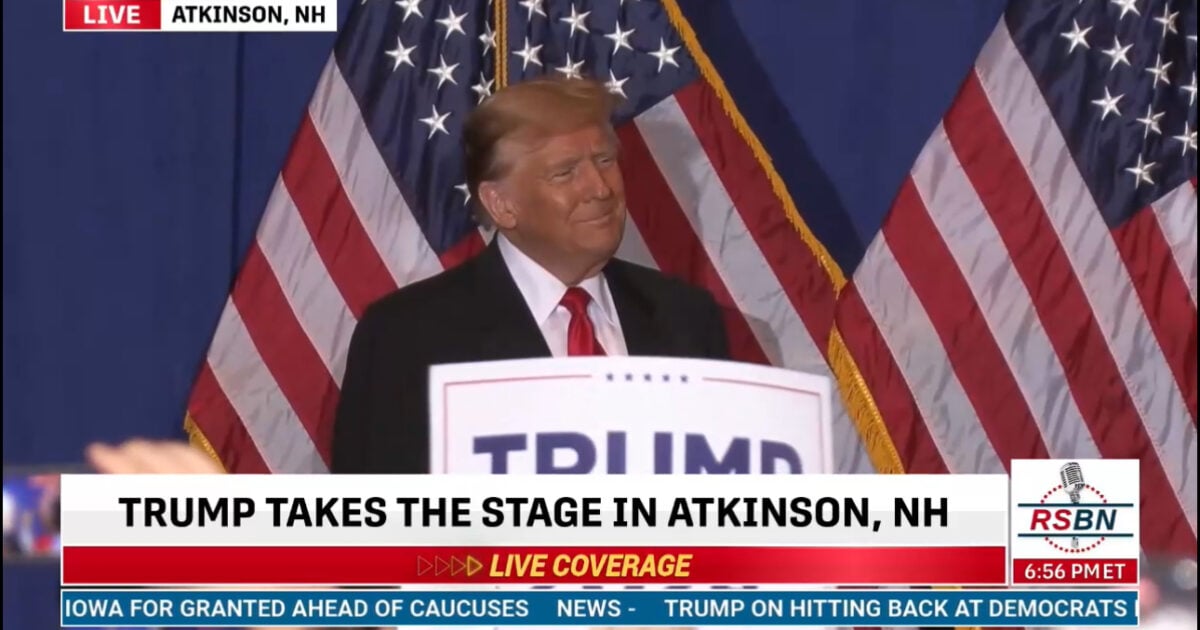 WATCH LIVE NOW: President Trump Speaks to Massive Crowd in Atkinson, New Hampshire After LANDSLIDE Iowa Victory – NH Voters Waited Hours in Storm, 6 Inches of Snow to See President Trump WATCH LIVE NOW: President Trump Speaks to Massive Crowd in Atkinson, New Hampshire After LANDSLIDE Iowa Victory – NH Voters Waited Hours in Storm, 6 Inches of Snow to See President Trump