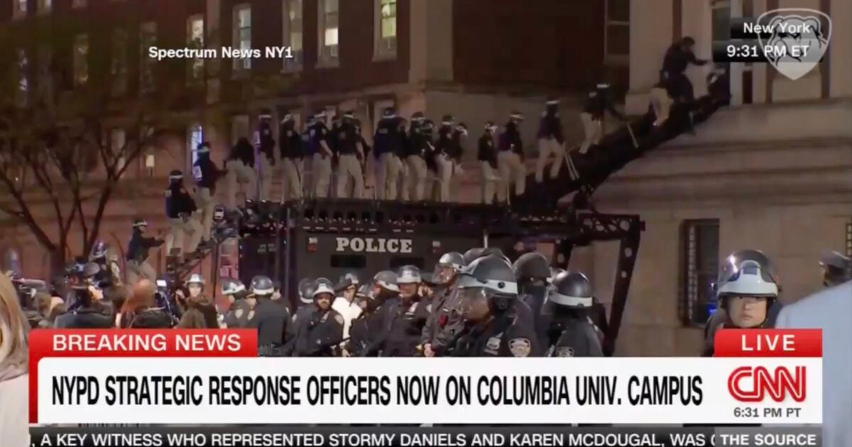 DEVELOPING: NYPD Declares Columbia University Protest a Riot — Crackdown Begins, Dozens Arrested DEVELOPING: NYPD Declares Columbia University Protest a Riot — Crackdown Begins, Dozens Arrested