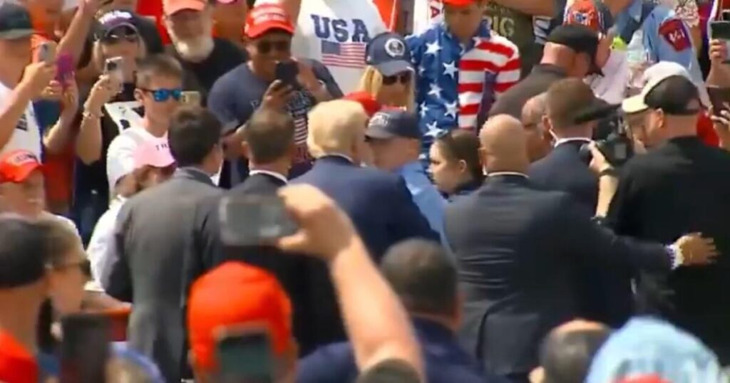 President Trump Leaves Podium to Hug Supporter in North Carolina Who Had Medical Emergency (VIDEO)