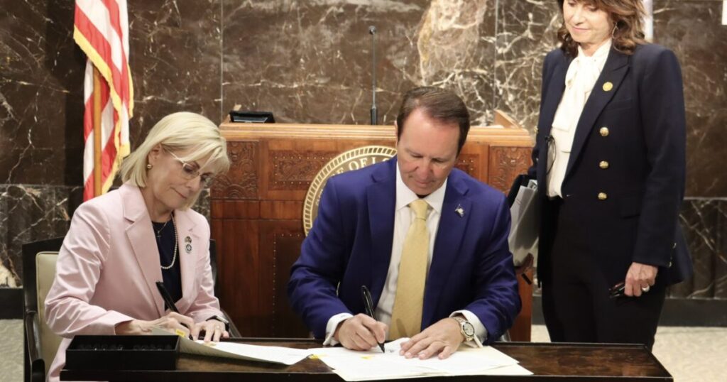 Gov. Jeff Landry Signs New Executive Order Forcing Louisiana’s DMV to Share Non-Citizen Data with Secretary of State — Also Mandates Citizenship Notice for Voter Registration