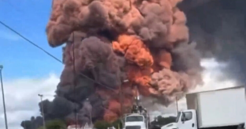 WATCH: BioLab Chemical Plant in Conyers, Georgia Ignites in Flames, Hazardous Black and Orange Smoke Fills Air – Shelter-In-Place Order and Evacuations Underway