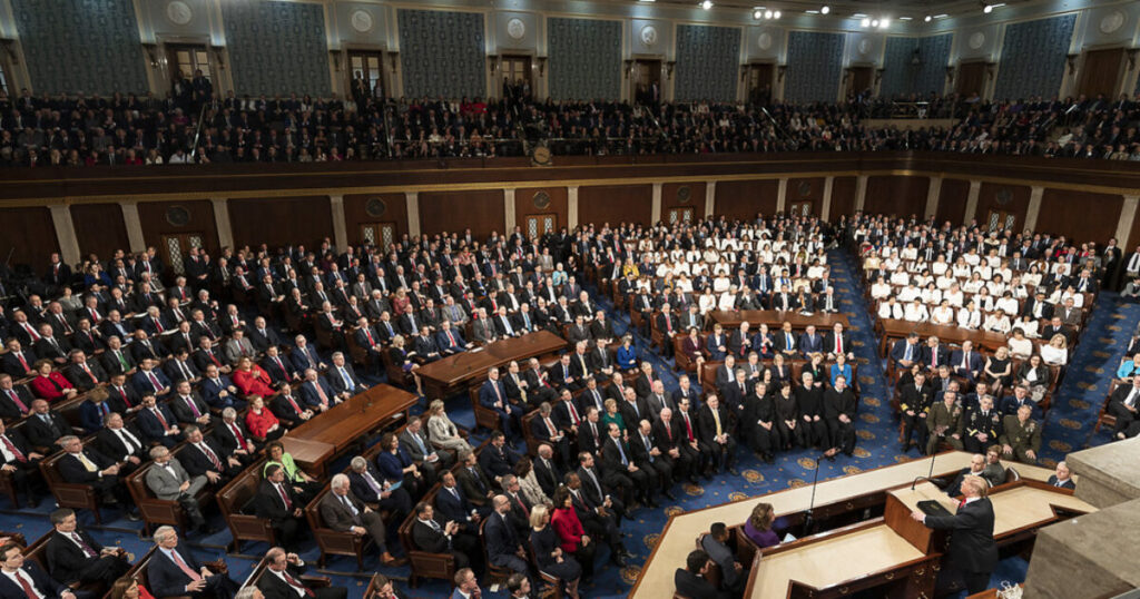 House Freedom Caucus Warns Anti-Trump Hecklers with Censure