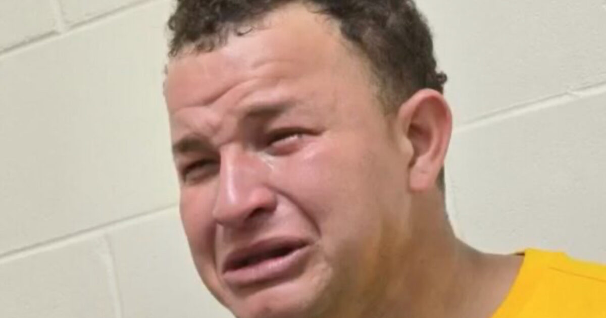 Illegal Alien and Suspected Tren de Aragua Gangster Cries Like a Baby After Arrest in Florida: ‘Life as He Knew It is Over’ Illegal Alien and Suspected Tren de Aragua Gangster Cries Like a Baby After Arrest in Florida: ‘Life as He Knew It is Over’