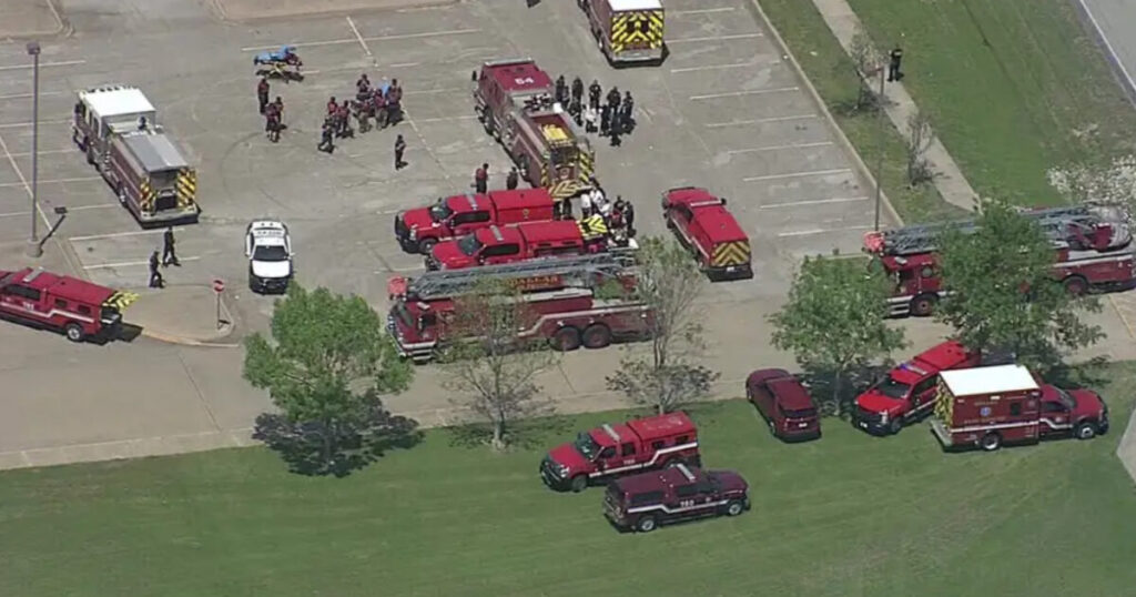 Police Investigating “Shooting Incident” at Dallas, TX High School – 4 Students Wounded