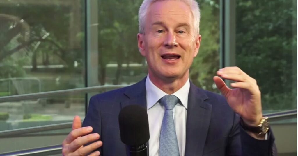 Tired? Bloated? Foggy? Dr. McCullough Reveals What Could Be The Culprit – and How To Feel Better