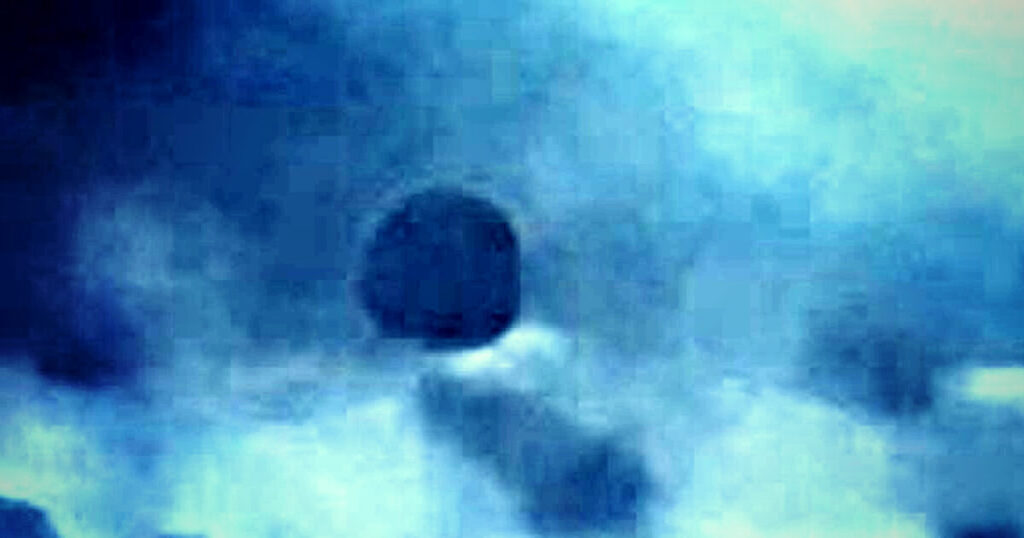 Alleged Declassified Air Force Footage Shows Disc-Shaped UFO Navigating the Clouds (VIDEOS)