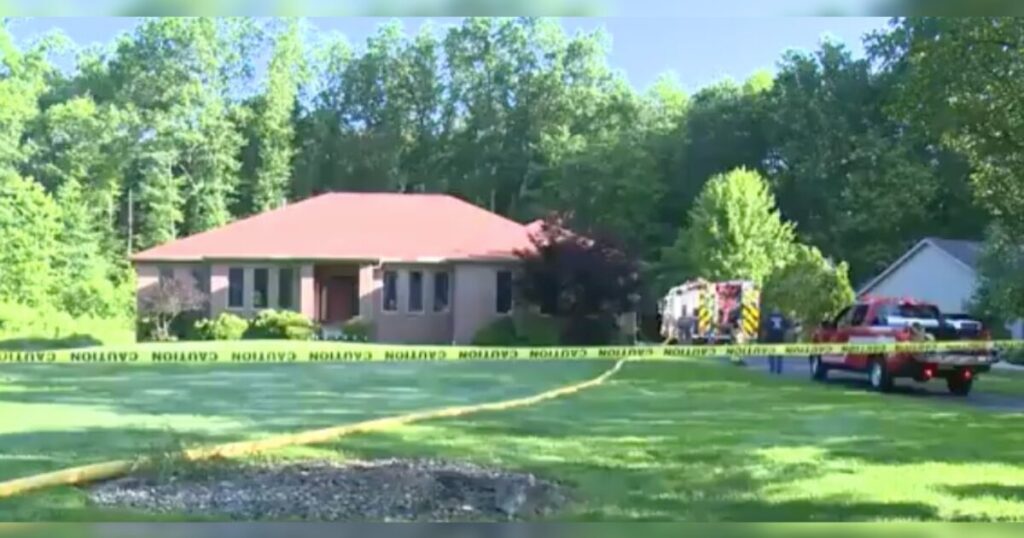 Plane Crashes in the Backyard of a Home in Northeast Ohio, 6 Reported Dead