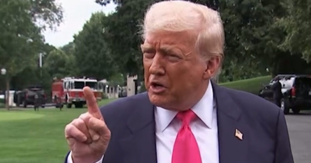 Trump Slams Reporter on Ukraine: “You Should Have Asked that Same Question to Biden. Why Did he Get Us into This War?” – “Because HE’S A DUMMY, That’s Why! And You Don’t Cover it Right.” (VIDEO)