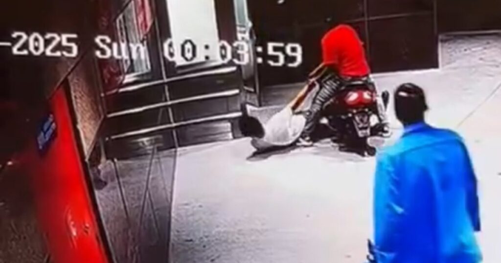 SHOCK VIDEO: Illegal Alien Involved in Shooting Border Patrol Agent in the Face Dumps Body of His Wounded Accomplice and Flees (VIDEO)