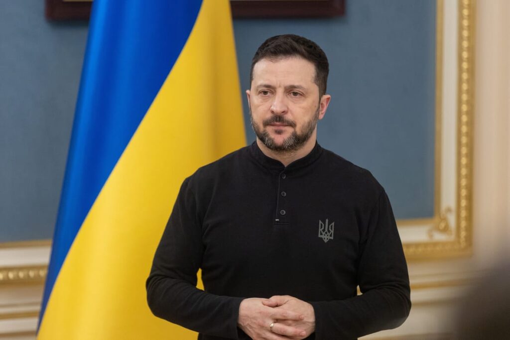 Zelenskyy Rules Out Pulling Troops From Donbas Ahead of Trump–Putin Summit