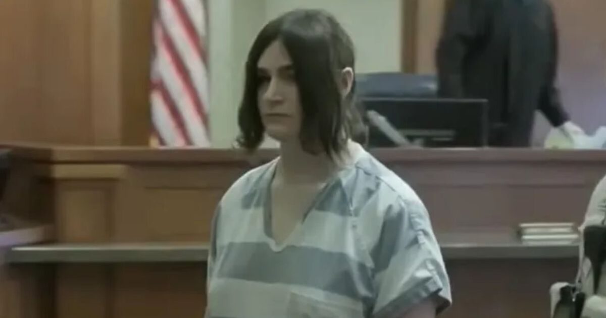 Trans Killer Mia Bailey, Who Gunned Down Parents in Same Utah Town Where Tyler Robinson was Raised, Converts to Islam Behind Bars – Requests Death Penalty, But Gets 25 Years to Life Trans Killer Mia Bailey, Who Gunned Down Parents in Same Utah Town Where Tyler Robinson was Raised, Converts to Islam Behind Bars – Requests Death Penalty, But Gets 25 Years to Life