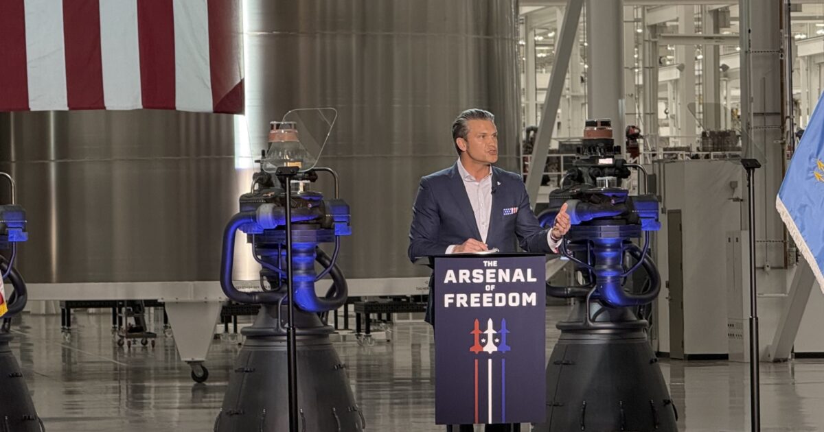 WATCH LIVE: Pete Hegseth and Elon Musk Deliver Remarks at SpaceX HQ in Brownsville, TX WATCH LIVE: Pete Hegseth and Elon Musk Deliver Remarks at SpaceX HQ in Brownsville, TX