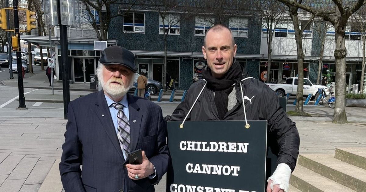 Christian Teacher Fined 0,000 for Refusing to Agree That There Are More Than 2 Genders – Persecution in the First World Christian Teacher Fined 0,000 for Refusing to Agree That There Are More Than 2 Genders – Persecution in the First World