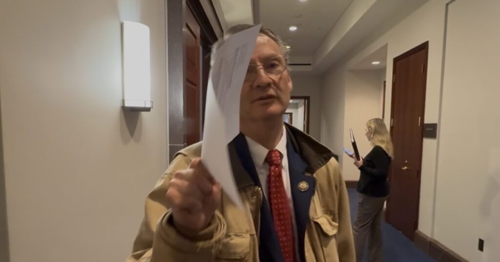 WATCH: “You’re Stealing My Dadgum Money, I Want it Back, and I Want Your Ass in Jail!” – Tim Burchett to DOJ: “They Need to Get Off Their Ass and Do Something” About Minnesota Fraud (EXCLUSIVE)