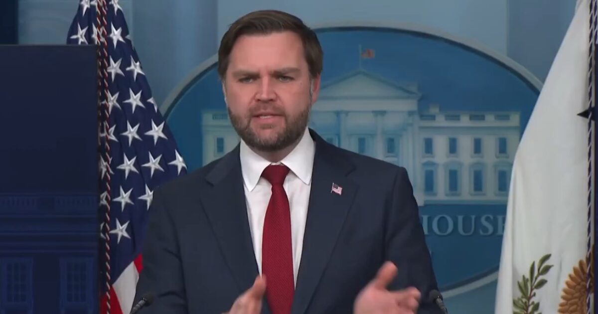 Vice President JD Vance Weighs In on Joe Kent’s Resignation