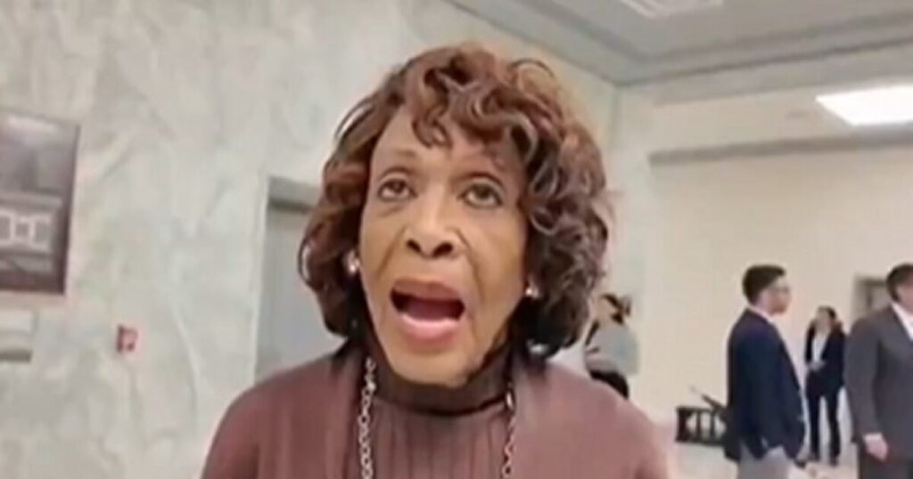 Maxine Waters Demands to Retake House Leadership Position if Democrats Win Midterms – Despite Being 87 Years Old