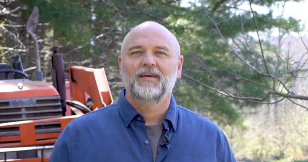 DOJ Moves to Dismiss Charges Against Disgraced Army Veteran Who Burned American Flag in Front of White House to Spit on President Trump’s Executive Order Cracking Down on Flag Desecration