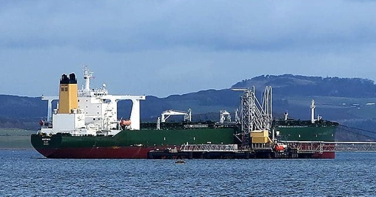 Empty Oil Tankers Are Racing to the US for Oil