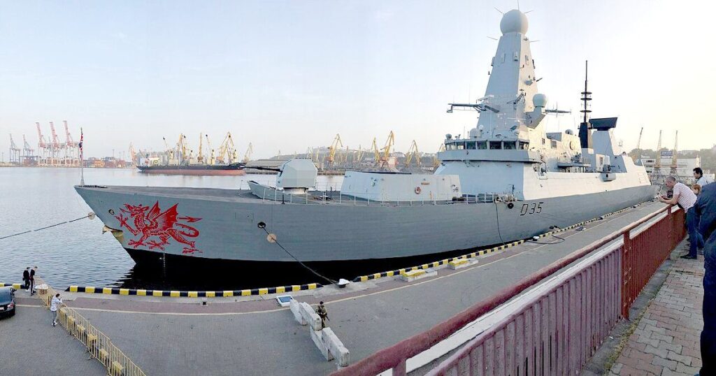HMS Dragon, the Only Royal Navy Ship Deployed to Middle East, Returns to Port After Technical Issues With Water System