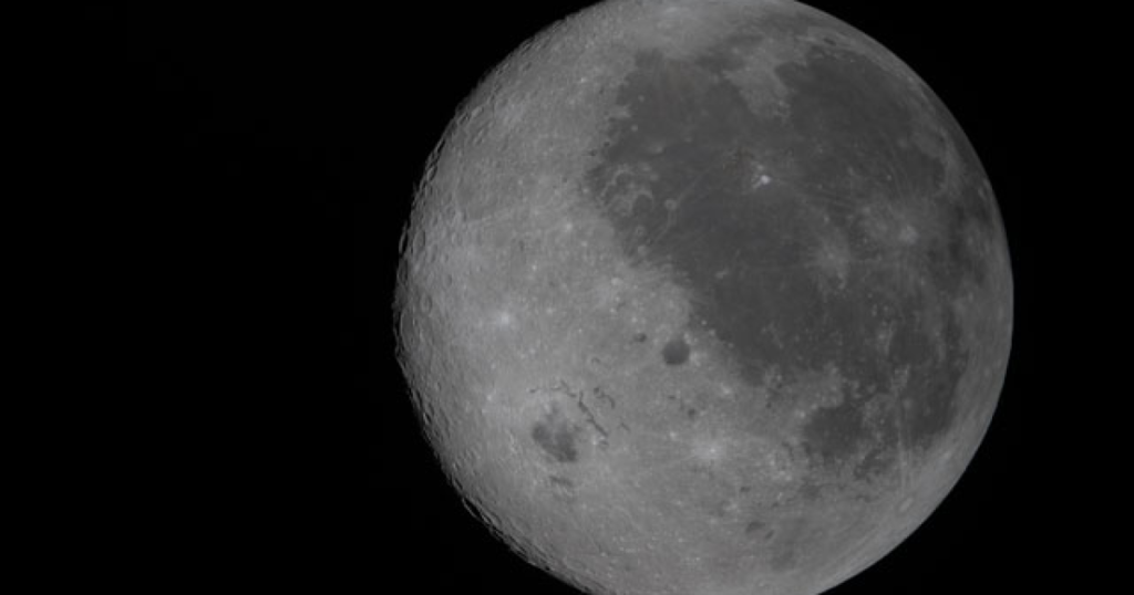 IT’S HAPPENING: Artemis II Begins Its Moon Fly-By, as Four Astronauts Break the Distance Record From the Earth (VIDEOS)