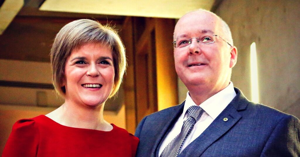 Husband of Former Scottish PM Sturgeon Pleads Guilty to Embezzling Over 0,000 in Party Funds – Peter Murrell in Custody Pending Sentencing