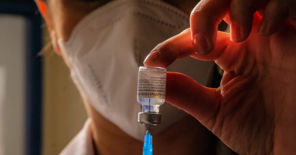 EXCLUSIVE: Harvard-Trained MD Says ‘Coercive’ Vaccine Push Shattered Trust and Has Harris Voters Questioning the Experts
