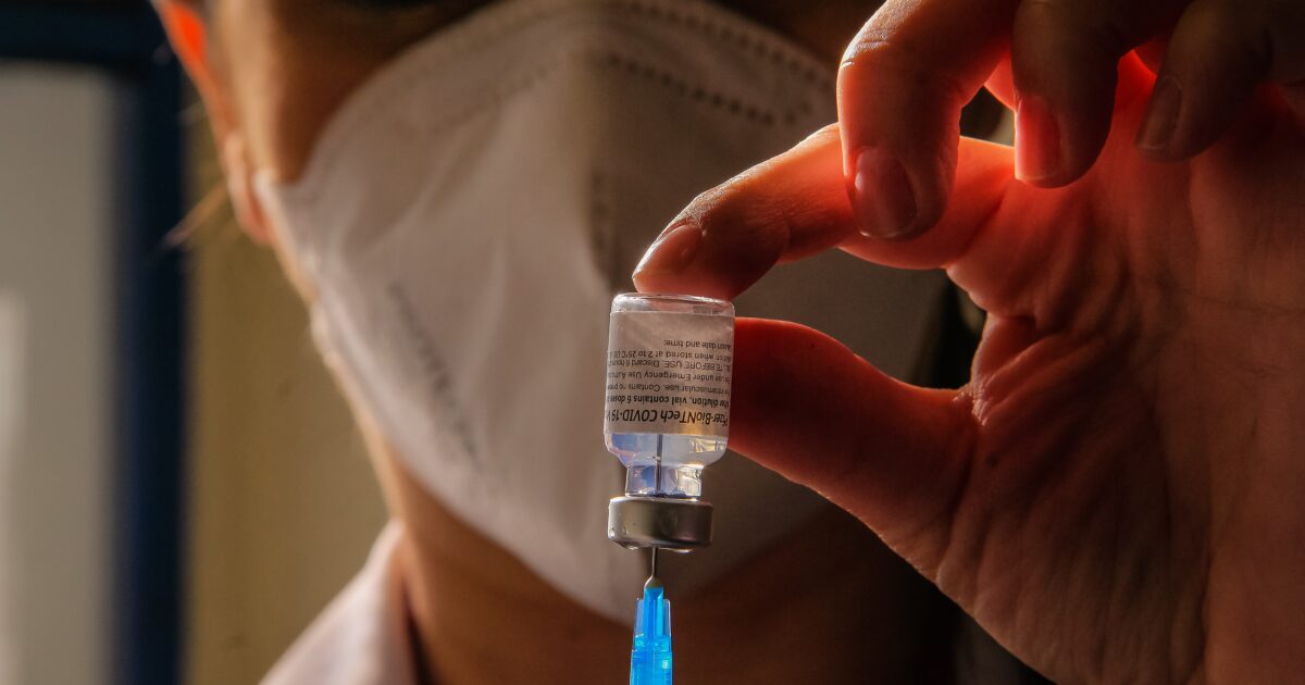 EXCLUSIVE: Harvard-Trained MD Says ‘Coercive’ Vaccine Push Shattered Trust and Has Harris Voters Questioning the Experts EXCLUSIVE: Harvard-Trained MD Says ‘Coercive’ Vaccine Push Shattered Trust and Has Harris Voters Questioning the Experts