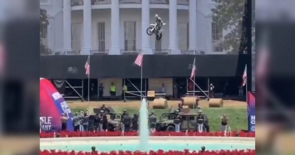 GREATEST PRESIDENT EVER! Motorcyclists Perform Stunts Flying in the Air Outside of White House Before UFC Freedom 250 Fights Tonight