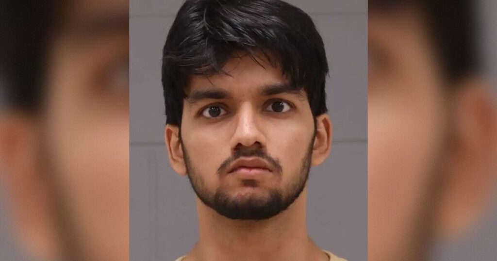 Michigan Coin Dealer Foils 0,000 Social Security ‘Terrorism’ Scam – Widow Targeted, Courier Gets Chocolate Coins Instead, Lands in Jail with ICE Detainer