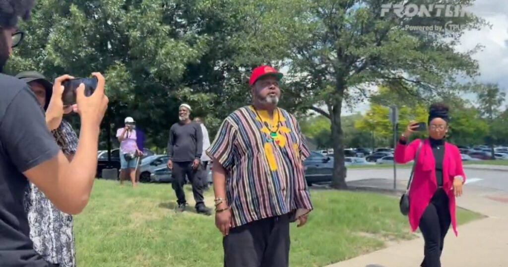 “F*ck You Cracker!” – Karmelo Anthony Supporters Hurl Racist Insults, Threaten Austin Metcalf Rally Organizers Outside Courthouse (VIDEO)