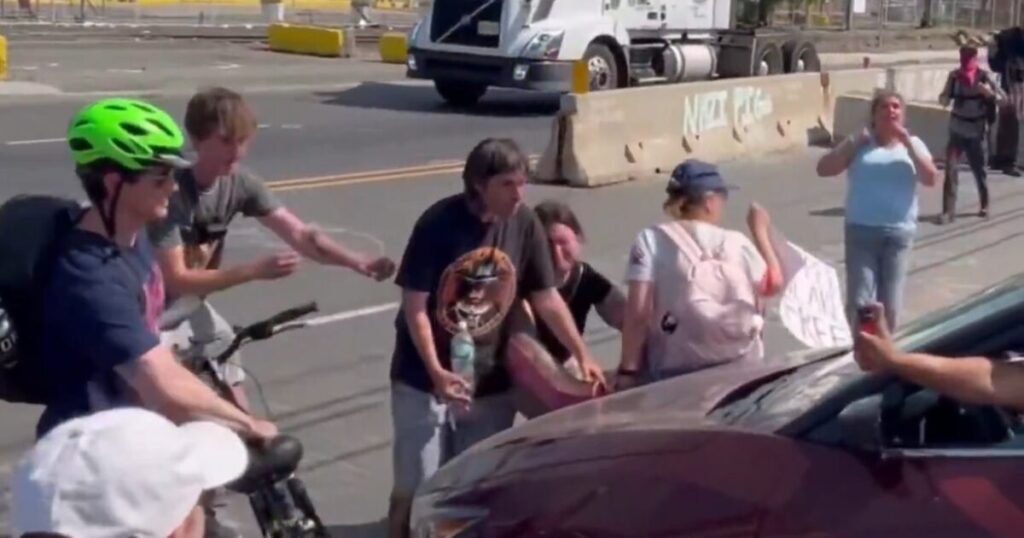 ICE Agents Make Arrests After Far-Left Rioters Attack and Damage Vehicles Outside Newark Detention Facility (VIDEO)