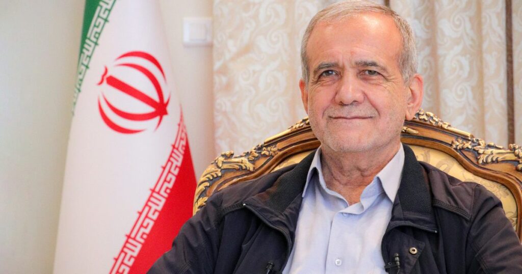 Iranian President Pezeshkian Denies Rumors of His Resignation