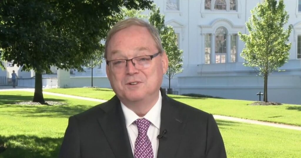 Kevin Hassett Defends President Trump’s Record on the Economy, “Incomes, Real Incomes are Soaring” – (VIDEO)