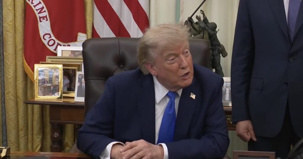 WATCH: Trump Points to Bannon and Navarro Prosecutions When Asked if Fauci Should be Indicted for Contempt, Says Fauci’s Crimes Were “Far More Serious Than a Lot of Crimes”