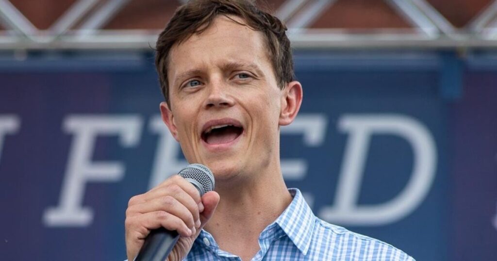 The False Moderates, Part 3: Dems Want to Turn Iowa into Illinois, And They’ve Found the Perfect Candidate