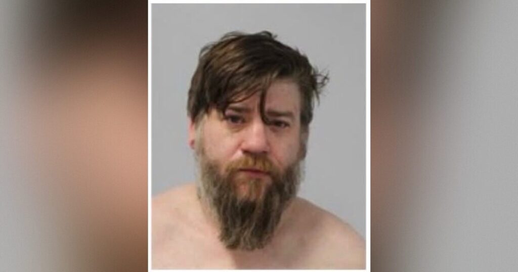 Father Charged With Murder After 2-Week-Old Son Found Bleeding From Both Ears — Claimed the Newborn “Fell Off the Couch”