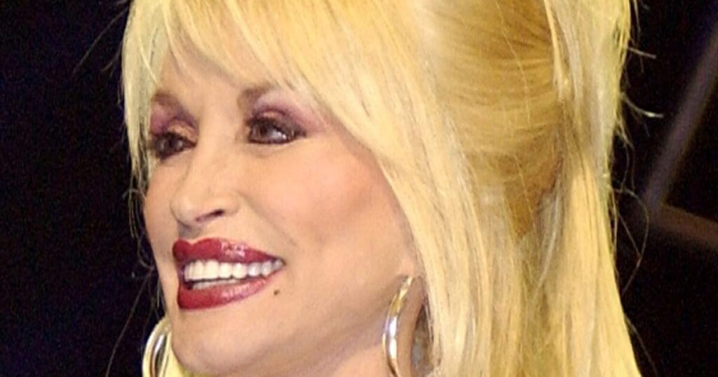 Nashville Airport Authority Votes Unanimously to Change Name to Honor Dolly Parton