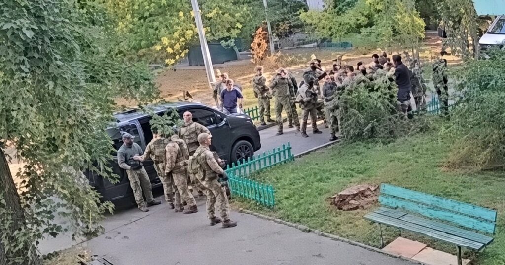 WATCH: Kiev Shootout Between Ukrainian Security Services SBU and GUR Leaves One Dead and Two Wounded – Zelensky Orders Full Investigation on ‘Absolutely Disgraceful’ Incident