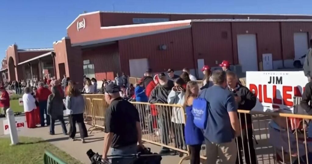 Supporters Line Up Hours in Advance to See President Trump in Nebraska (VIDEO)